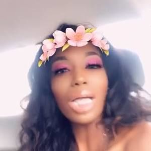 Meet your Posher, Destiny